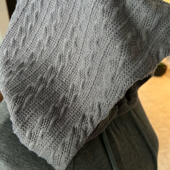 Kori Cableknit Charcoal Hooded Sweatshirt - Picture 2 of 8